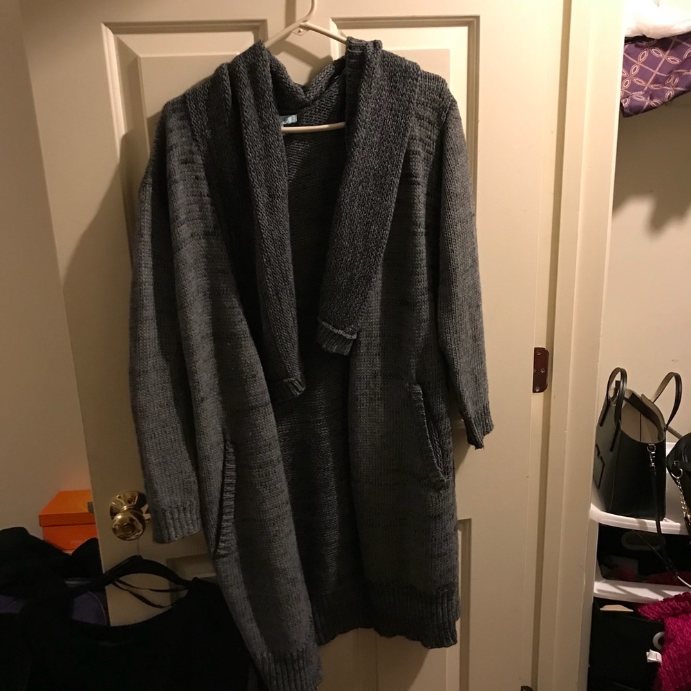 Cozy grey cardigan perfect condition